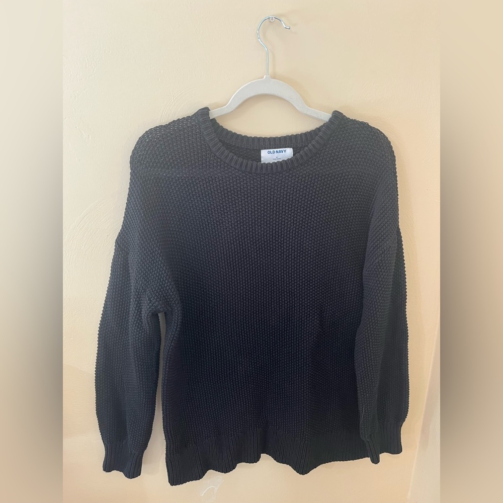 Old Navy Women’s Dark Knit Crewneck Sweater